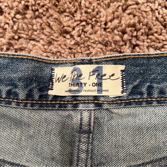 Free People Cutoff Jean Shorts - Picture 4 of 5